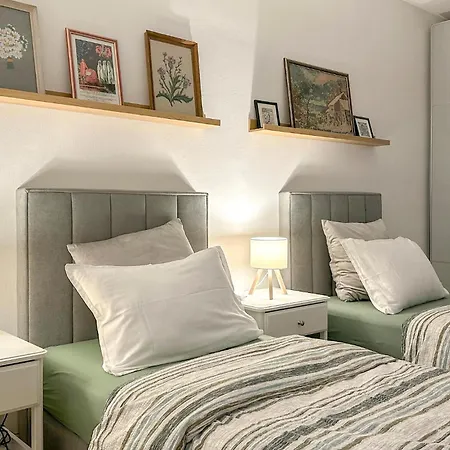 2 Bedroom Lovely In * Grizane-Belgrad